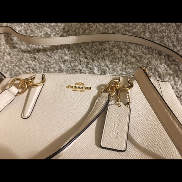 NEW Coach Bag - Picture 4 of 8